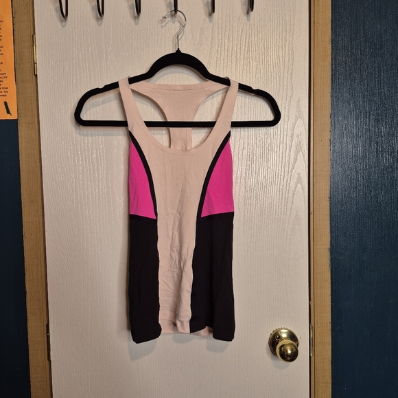 520🎃 lululemon Colorblock Racerback Tank Top - Picture 1 of 3
